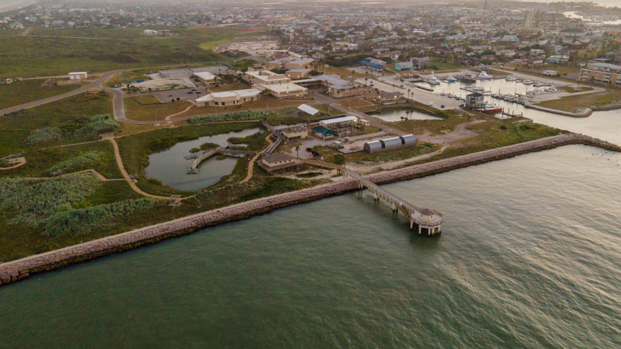 An aerial image of the UTMSI campus. 
