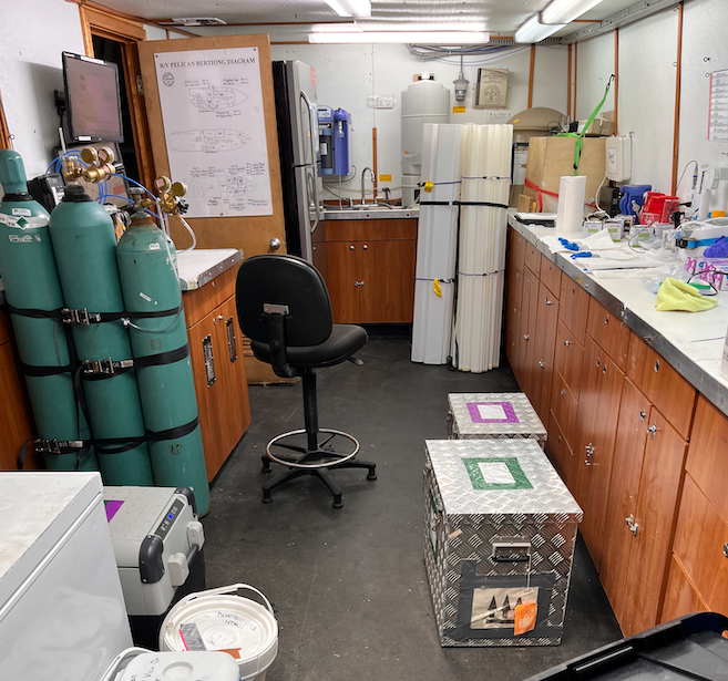 RV Pelican wet lab set up. 